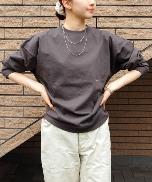 GYMPHLEX(ジムフレックス)の「GYMPHLEX/ジムフレックス クルーネックロングスリーブTEE CREWNECK LONGSLEEVE TEE GY-C0102 HWJ(Tシャツ/カットソー・レディース・チャコールグレー/オフホワイト/ライトグレー/ブルーグレー・S/M/L)」の20枚目の写真
