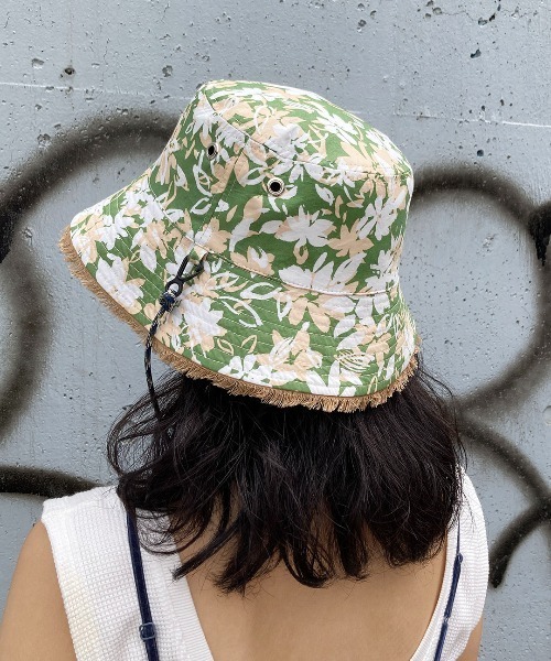 Casselini（キャセリーニ）の「Casselini(キャセリーニ)リバーシブルバケットハット（ハット・レディース・アイボリー/ブラック/ベージュ・FREE）」の16枚目の写真