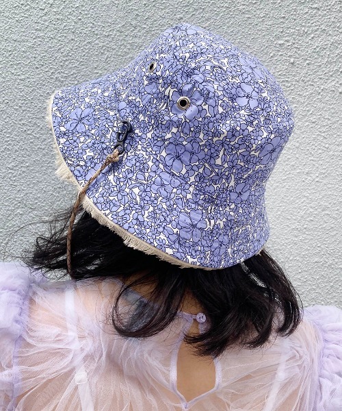 Casselini（キャセリーニ）の「Casselini(キャセリーニ)リバーシブルバケットハット（ハット・レディース・アイボリー/ブラック/ベージュ・FREE）」の14枚目の写真