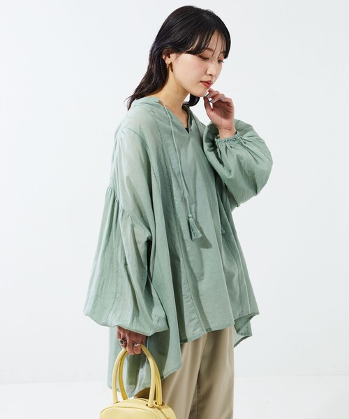 FREAK'S STORE(フリークスストア)の「WEB限定 インド ボイル スキッパー ボリューム ブラウス(シャツ/ブラウス・レディース・ブラック/オフホワイト/モカ/オレンジ/ブルーグリーン・フリ-)」の4枚目の写真