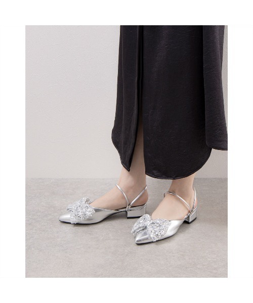 noyau(ノヤウ)の「【新色追加】2WAYリボンストラップミュールパンプス(パンプス・レディース・ブラック系その他/ホワイト系その他2/ブラック/シルバー/イエローゴールド/シルバー系その他・S/M/L/LL)」の8枚目の写真