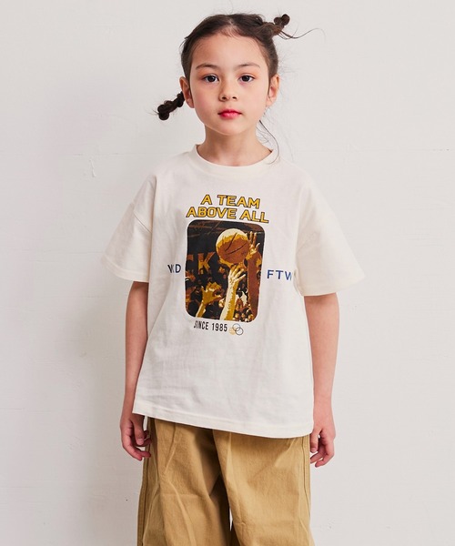 Life Support Products(ライフサポートプロダクツ)の「S/SプリントTシャツ(80~150cm)(Tシャツ/カットソー・キッズ・ライトブルー/チャコール/杢グレー/マスタード/アイボリー/カーキ/オフホワイト/レッド/パープル/ブラック・90/100/110/120/80/130/95/140/150)」の2枚目の写真