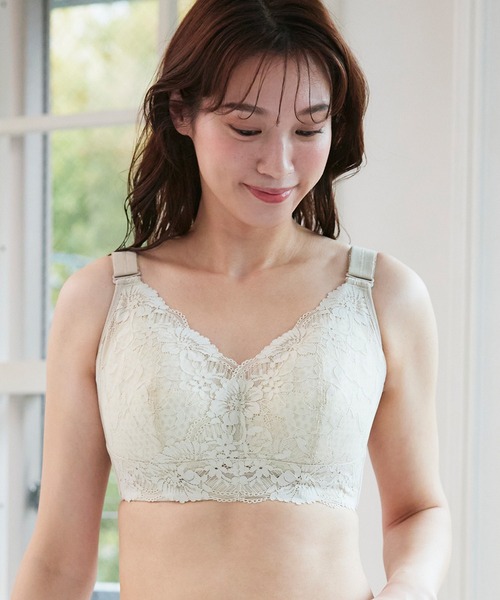 セール】【小さく見せる上半身痩せ見え。もう自分のバストを嫌いになら