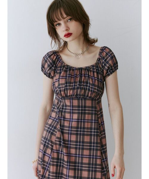 jouetie(ジュエティ)の「フレンチスリーブカットワンピース(ワンピース・レディース・ピンク/ブラウン/ブルー・MEDIUM)」の18枚目の写真