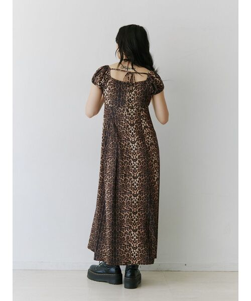 jouetie(ジュエティ)の「フレンチスリーブカットワンピース(ワンピース・レディース・ピンク/ブラウン/ブルー・MEDIUM)」の15枚目の写真