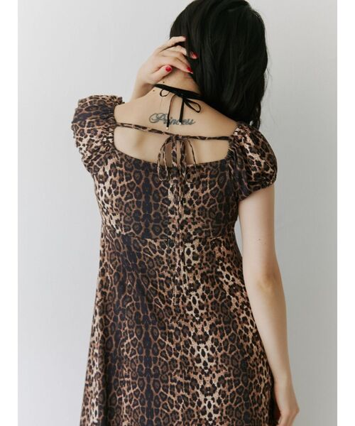 jouetie(ジュエティ)の「フレンチスリーブカットワンピース(ワンピース・レディース・ピンク/ブラウン/ブルー・MEDIUM)」の12枚目の写真