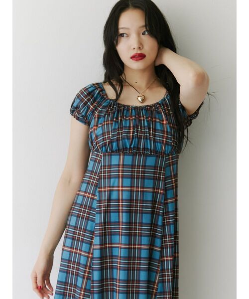 jouetie(ジュエティ)の「フレンチスリーブカットワンピース(ワンピース・レディース・ピンク/ブラウン/ブルー・MEDIUM)」の20枚目の写真