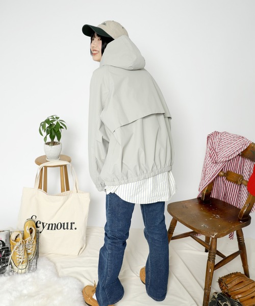 Seymour.(シーモア)の「"RIPSTOP” WATER-REPELLENT HOODED BZ(ナイロンジャケット・メンズ・グレイッシュブルー/ブラック/ベージュ/ネイビー・MEDIUM/LARGE/X-LARGE)」の19枚目の写真