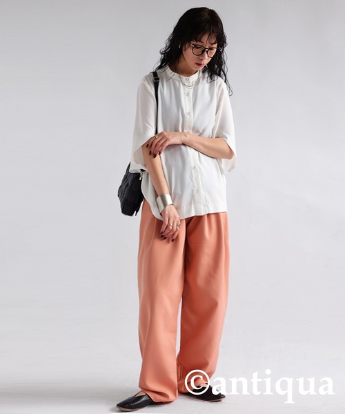 antiqua(アンティカ)の「ハーフスリーブシャツ(シャツ/ブラウス・レディース・ブラック/ホワイト/ネイビー・P/R)」の6枚目の写真