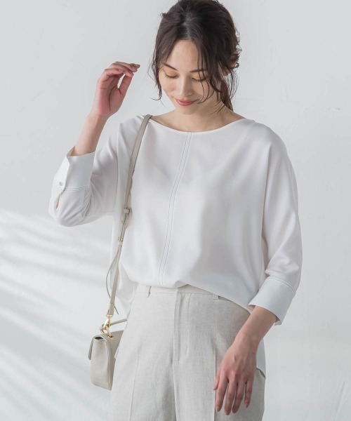 LAUTREAMONT(ロートレアモン)の「【WEB限定】【3サイズ】配色ステッチアムンゼンブラウス≪UV/透け防止/接触冷感/洗濯機で洗える≫(シャツ/ブラウス・レディース・パープル/ライトグレー/ホワイト/ブラック/ネイビー・11号/7号/9号)」の14枚目の写真