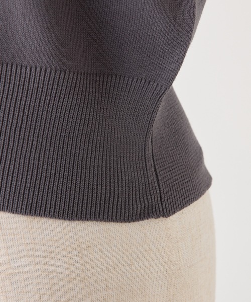 one after another NICE CLAUP（ワンアフターアナザーナイスクラップ）の「ワンポイントロゴ/サマーニットカーディガン（カーディガン/ボレロ・レディース・イエロー/チャコールグレー/オフホワイト/サックスブルー/ホワイト×ブラック/ピンク・FREE）」の9枚目の写真