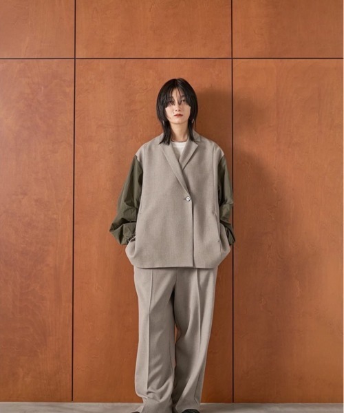 CHIGNON（シニヨン）の「【セットアップ】【大人気】CHIGNON 袖