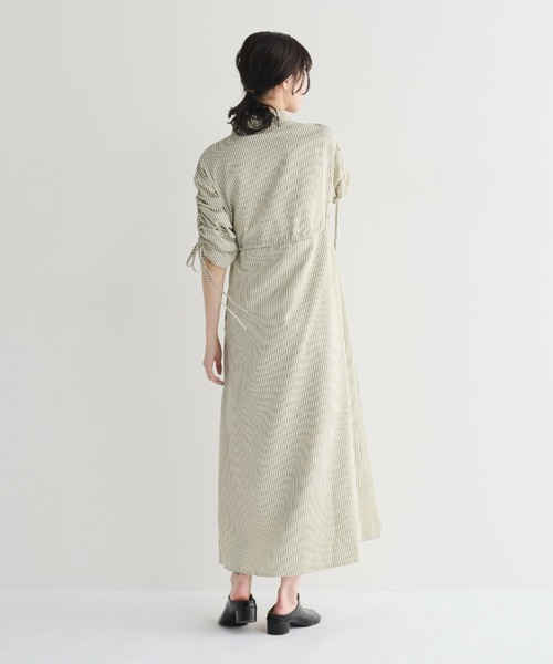 MERLOT(メルロー)の「2wayドロストシャツワンピース(シャツワンピース・レディース・ベージュ/ライトブルー・FREE)」の5枚目の写真