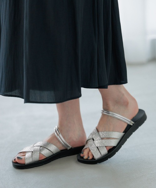 GLOBAL WORK（グローバルワーク）の「らくっション2WAYラメサンダル/120748（サンダル・レディース・ブラック/シルバー/ゴールド・MEDIUM/LARGE）」の10枚目の写真