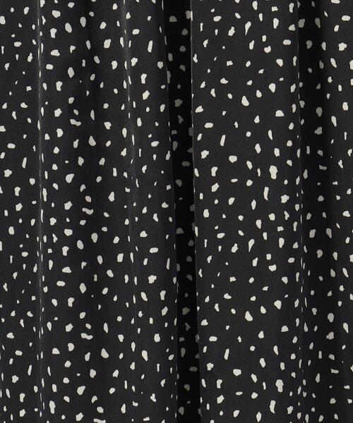 DRESKIP（ドレスキップ）の「◆【無理せずキレイ】ロングシーズン活躍 サテンフレア ワイドスカーチョ（その他パンツ・レディース・ブラック系5/グリーン/ライトグレー/チャコールグレー/ホワイト系8・03/02/04）」の9枚目の写真