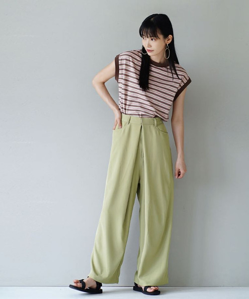 e-zakkamania stores（イーザッカマニアストアーズ）の「ラップタック ワイドパンツ（その他パンツ・レディース・ブラック/グレイッシュベージュ/黄緑系・M）」の8枚目の写真