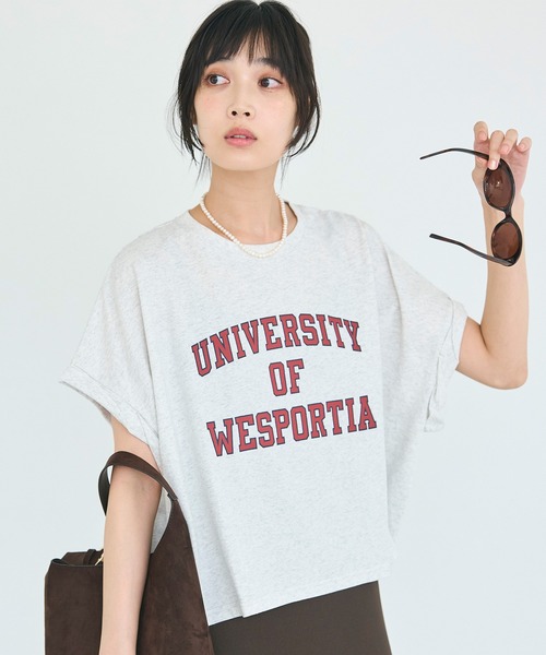 coca(coca)(コカ)の「袖ロールアップロゴTシャツ(Tシャツ/カットソー・レディース・グレー/ホワイト/カーキ/ライトベージュ/その他1/ベージュ/ブラウン/ライトグレー/ネイビー/ライトピンク/チャコール/ワイン/ピンク/ブラック/ダークブルー・L/M/S)」の1枚目の写真