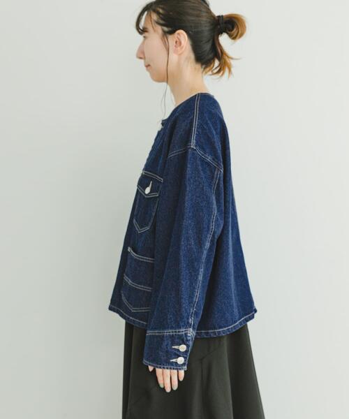 ITEMS URBANRESEARCH（アイテムズ アーバンリサーチ）の「デニムノーカラージャケット（デニムジャケット・レディース・ブラック/インディゴブルー・FREE）」の21枚目の写真