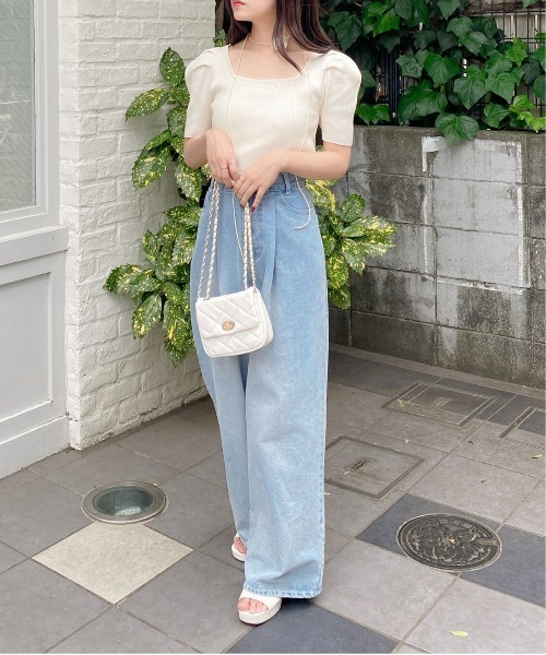 INGNI（イング）の「コサージュチョーカー付／スクエアネックパフスリーブニット（ニット/セーター・レディース・ブルー/アイボリー/ブラック・M）」の19枚目の写真