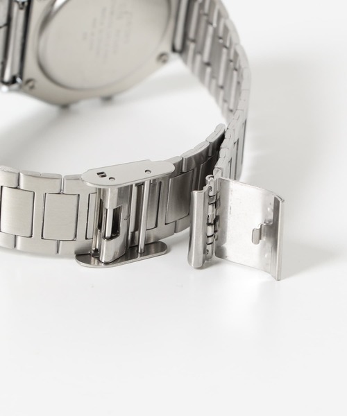 CASIO(カシオ)の「CASIO A158WA-1JH(アナログ腕時計・メンズ・シルバー・FREE)」の5枚目の写真
