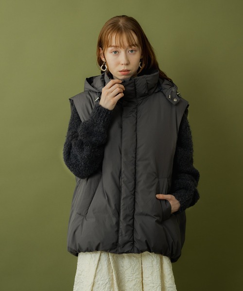 CLOCHE クロシェ 撥水加工ダウンベスト