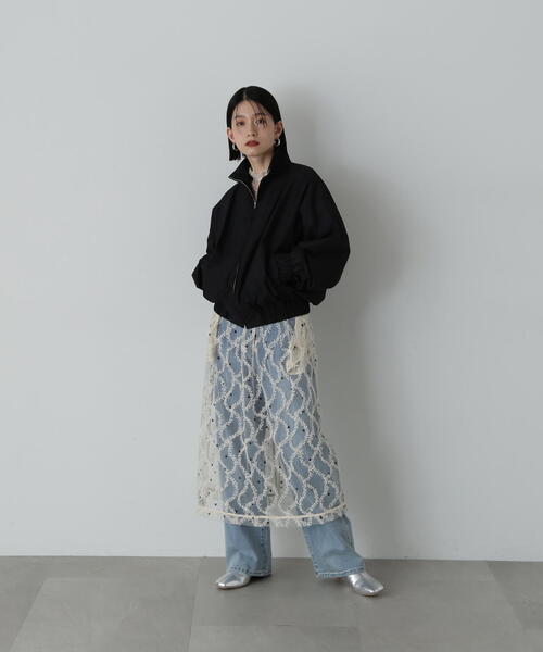 N.(N. Natural Beauty Basic)(エヌエヌナチュラルビューティーベーシック)の「◆ライトナイロンブルゾン(ブルゾン・レディース・ベージュ/ブラック・MEDIUM)」の3枚目の写真