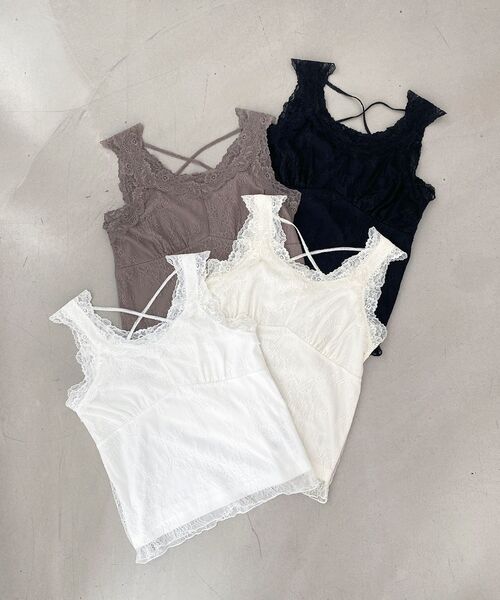 MAJESTIC LEGON（マジェスティックレゴン）の「レースクロスタンク（タンクトップ・レディース・アイボリー/オフホワイト/モカ/ブラック・MEDIUM）」の5枚目の写真