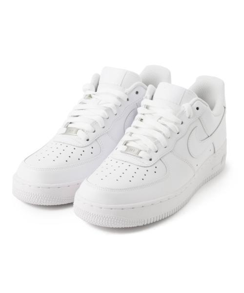 NIKE(ナイキ)の「NIKE / AIRFORCE 1(スニーカー・メンズ・ホワイト・26.0cm/27.0cm/26.5cm/28.0cm/28.5cm/27.5cm)」の2枚目の写真