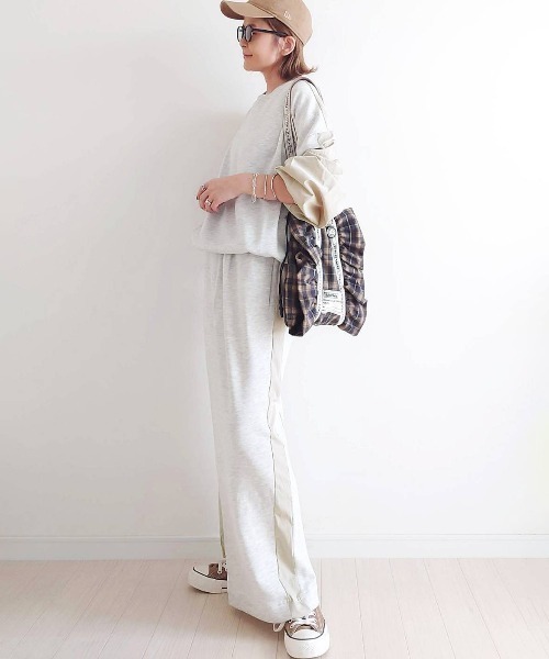 notch.（ノッチ）の「【 notch. by yui 】異素材切り替えスウェット（スウェット・レディース・オフホワイト/グレー/ブラック/ネイビー・M）」の6枚目の写真