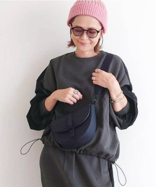 notch.（ノッチ）の「【 notch. by yui 】異素材切り替えスウェット（スウェット・レディース・オフホワイト/グレー/ブラック/ネイビー・M）」の8枚目の写真