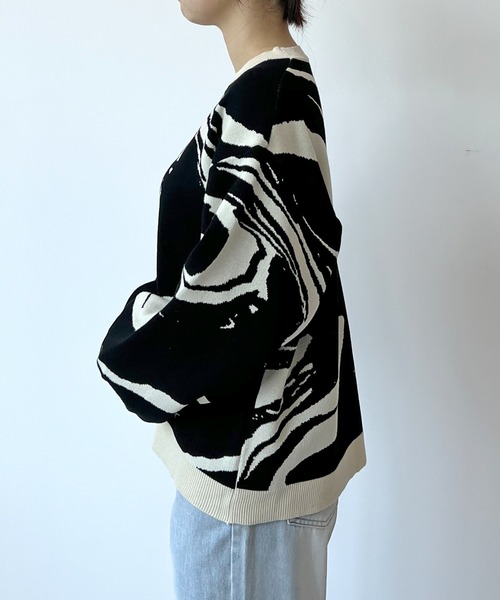 Futier land(フューティアランド)の「モチモチマーブル柄ニットプルオーバー(ニット/セーター・レディース・アイボリー/ブラック/アイボリー系2/ブラック系2・FREE)」の9枚目の写真