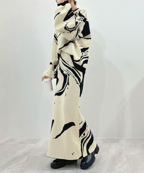 Futier land(フューティアランド)の「モチモチマーブル柄ニットプルオーバー(ニット/セーター・レディース・アイボリー/ブラック/アイボリー系2/ブラック系2・FREE)」の20枚目の写真