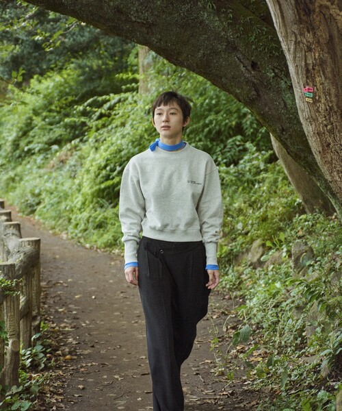 Firsthand（ファーストハンド）の「MA Firsthand/マ ファーストハンド LOGO CREW SWEAT / ロゴクルースウェット（スウェット・レディース・オフホワイト/レッド/ネイビー/ブラック・ﾌﾘ-）」の6枚目の写真