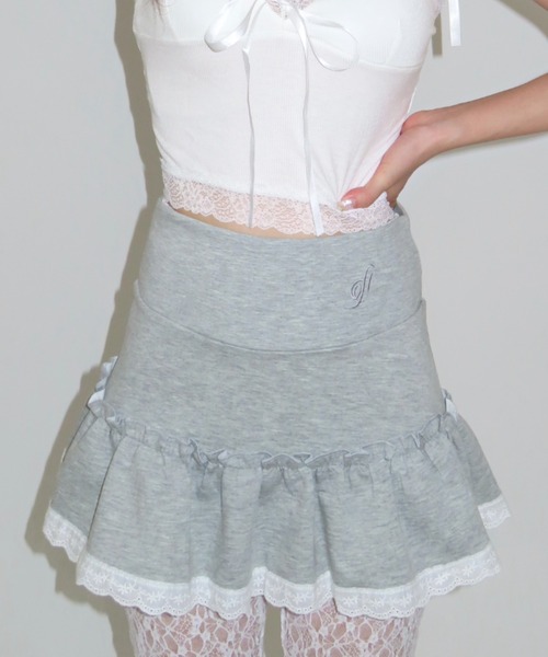 MAINLYTRULY（メインリィトゥルリィ）の「レース スウェット ミニスカート（スカート・レディース・グレー・M）」の5枚目の写真