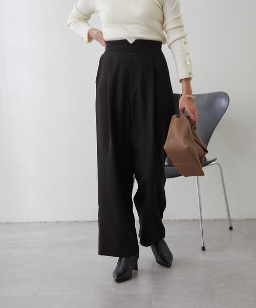 couchu.me(クーシュミー)の「【@_misato___企画】《低身長サイズあり》ウエストすっきりパンツ(スラックス・レディース・グレイッシュベージュ/ブラック/ベージュ・SMALL/MEDIUM)」の6枚目の写真