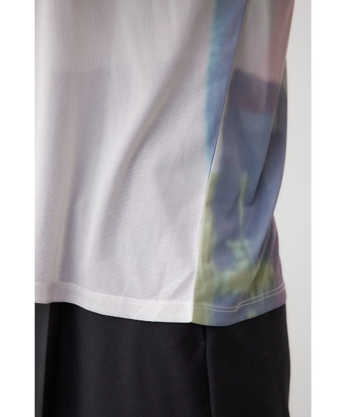 AZUL by moussy(アズールバイマウジー)の「アソートパターンシアートップス(Tシャツ/カットソー・レディース・アイボリー/ブラック/マルチ/ダークグリーン・FREE)」の18枚目の写真