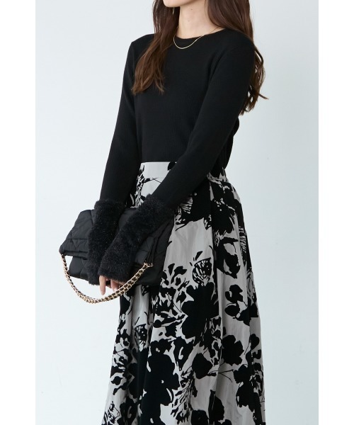 M.deux（エムドゥ）の「●ラメシャギーアームウォーマーニット●（ニット/セーター・レディース・ブラック/グレイッシュベージュ・MEDIUM）」の8枚目の写真