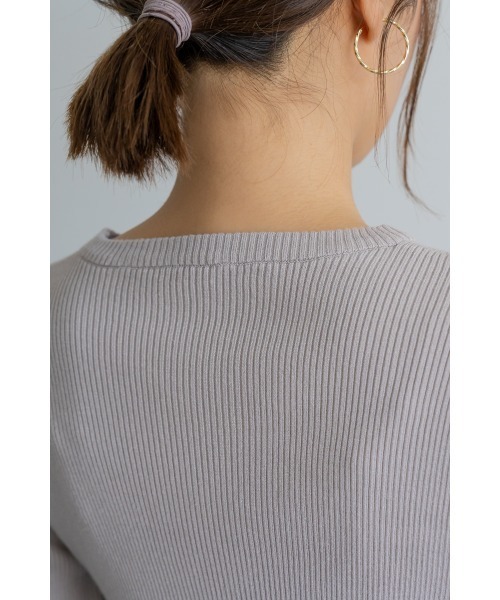 M.deux（エムドゥ）の「●ラメシャギーアームウォーマーニット●（ニット/セーター・レディース・ブラック/グレイッシュベージュ・MEDIUM）」の16枚目の写真