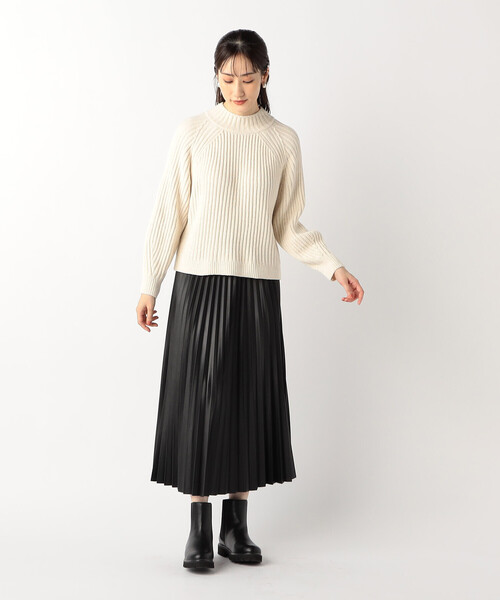 COMME CA ISM(コムサイズム)の「ラメモール ショート丈ニット(ニット/セーター・レディース・ライトグレー/チャコール/アイボリー・FREE)」の4枚目の写真