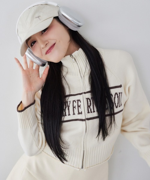 one after another NICE CLAUP(ワンアフターアナザーナイスクラップ)の「ジップアップロゴニット(ニット/セーター・レディース・ブラック/オフホワイト/ベージュ/ピンク・FREE)」の12枚目の写真