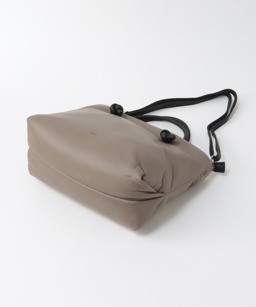 Jines(ジネス)の「ソフトボディ 2WAYショルダーBAG【BEAURE】(トートバッグ・レディース・アッシュブラウン/ブルー・フリー)」の9枚目の写真