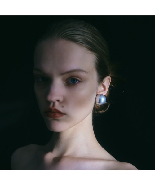 IRIS47(イリスフォーセブン)の「【IRIS 47】bubble pearl earring/バブル パール イヤリング(イヤリング・レディース・ホワイト/アイボリー/ネイビー/グレー・FREE)」の15枚目の写真