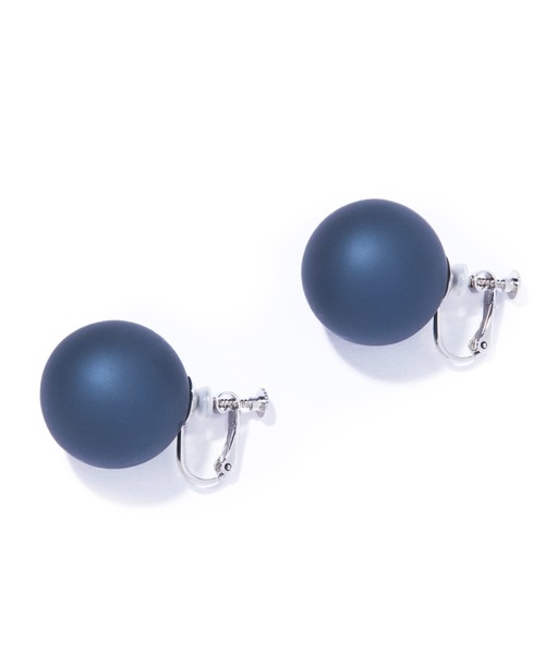IRIS47(イリスフォーセブン)の「【IRIS 47】bubble pearl earring/バブル パール イヤリング(イヤリング・レディース・ホワイト/アイボリー/ネイビー/グレー・FREE)」の16枚目の写真