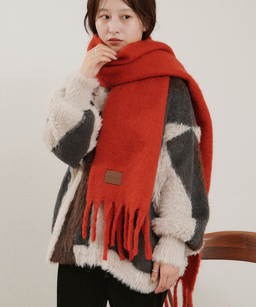 Kastane(カスタネ)の「【お気に入り登録1万人/好評価レビュー】フリンジマフラー(マフラー・レディース・ブラウン系その他/ベージュ/アイボリー/ブルー/ブラウン・FREE)」の4枚目の写真