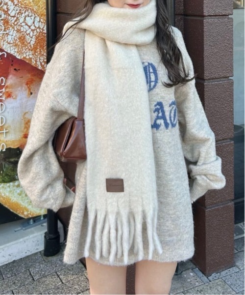 マフラー（ホワイト系）一覧 - WEAR