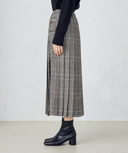 COMME CA ISM（コムサイズム）の「ラップ風プリーツスカート（スカート・レディース・チェック/ダークブラウン・MEDIUM/LARGE）」の9枚目の写真