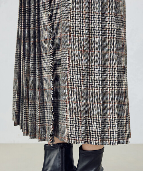 COMME CA ISM（コムサイズム）の「ラップ風プリーツスカート（スカート・レディース・チェック/ダークブラウン・MEDIUM/LARGE）」の14枚目の写真