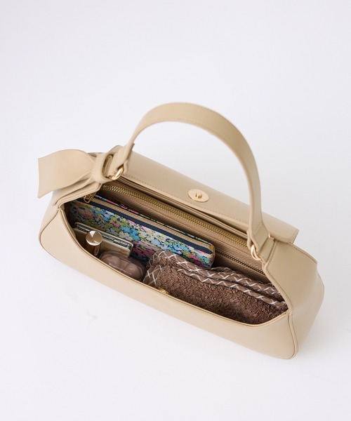 ROPE' PICNIC(ロペピクニック)の「リボンディテールワンハンドルバッグ(ハンドバッグ・レディース・ブラック/ベージュ・FREE)」の22枚目の写真