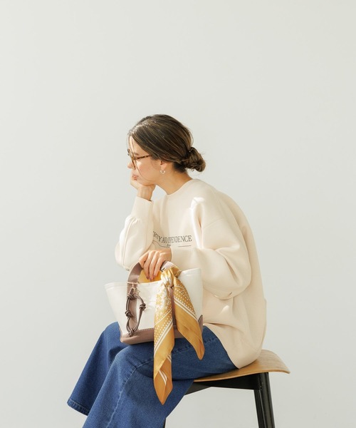 BAYFLOW（ベイフロー）の「[高見えが叶うレザー仕様]レザーライクミニトート（トートバッグ・レディース・ブラウン/ネイビー・FREE）」の5枚目の写真