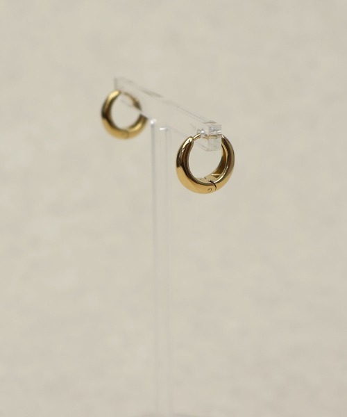 CEMONEMO(セモネモ)の「【金属アレルギー対応】 ドロップフープピアス / サージカルステンレス316L(ピアス(両耳用)・レディース・シルバー/ゴールド・16/14)」の18枚目の写真